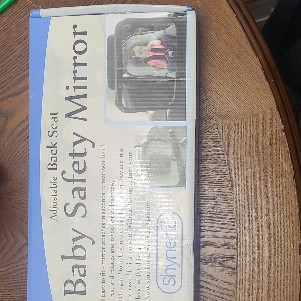 Shynerk Baby Safety Mirror